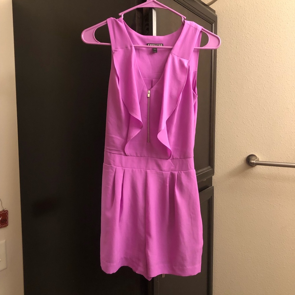 EXPRESS Romper
